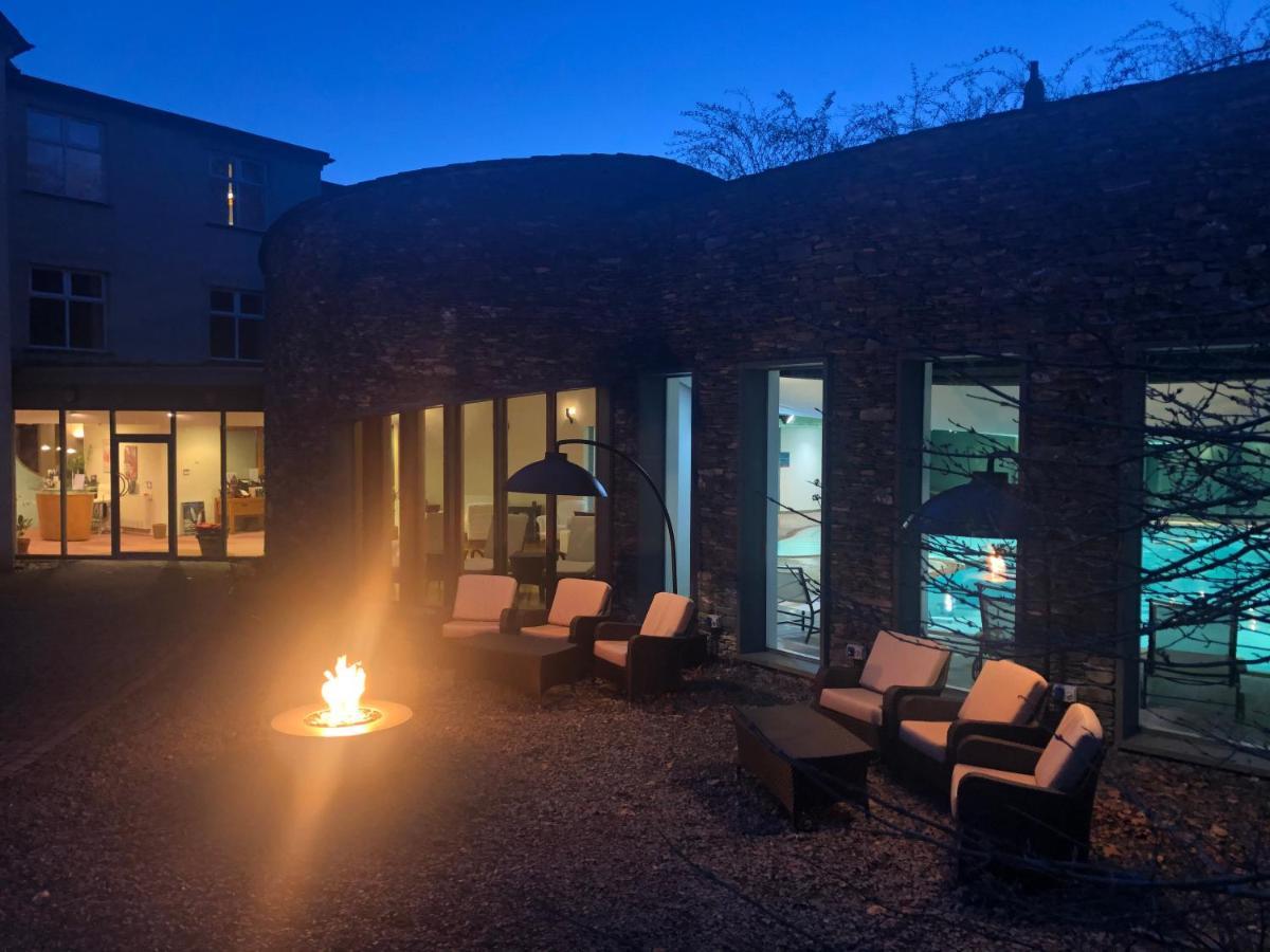 Lakeside Hotel And Spa Extérieur photo